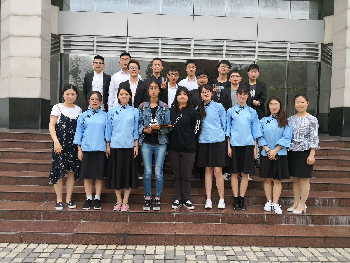IMG_20180504_173300_爱奇艺.jpg